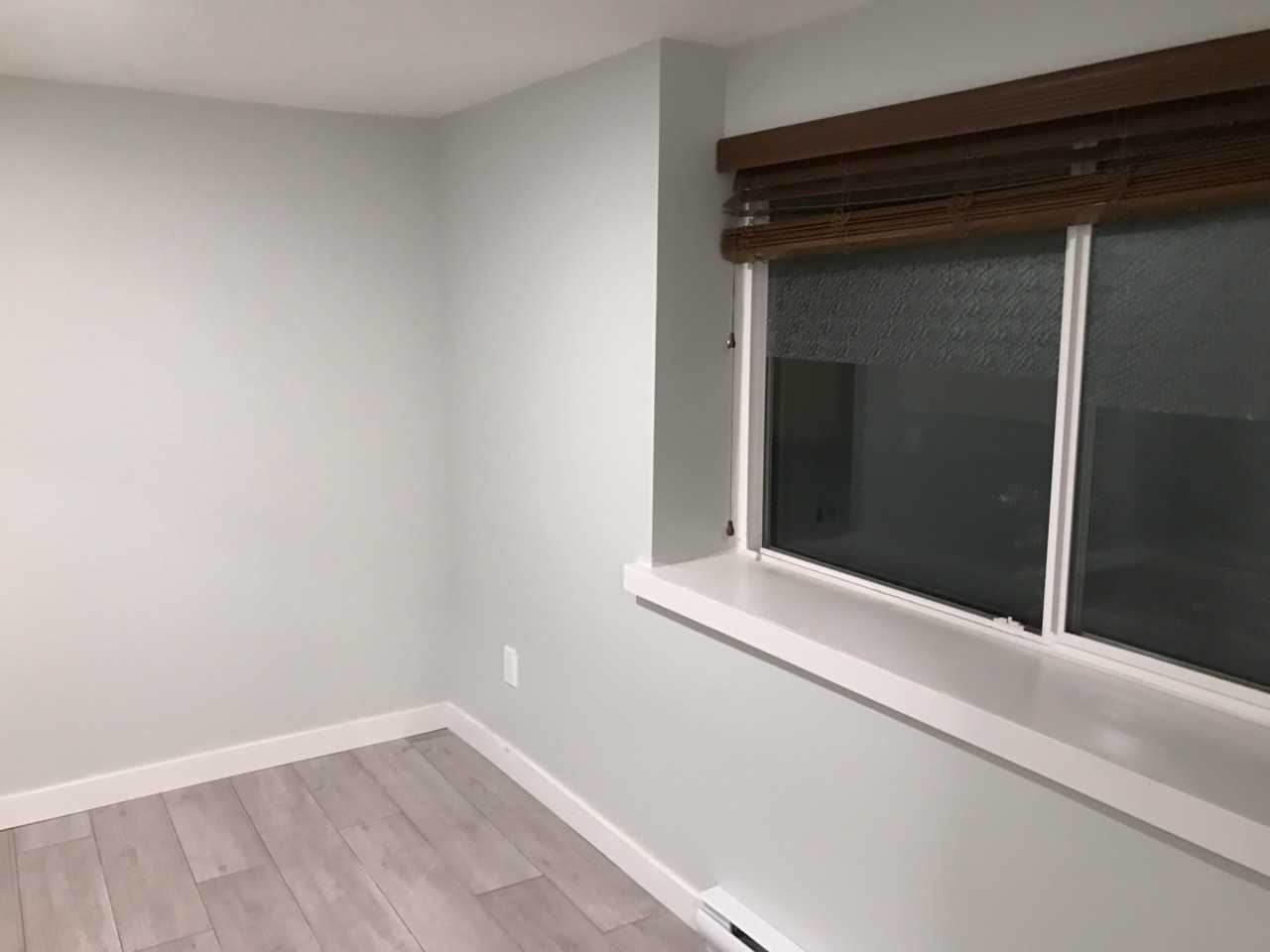 1828 Crescent Rd - Photo 2 of 6