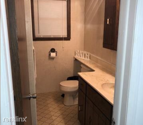 14640 Pennsylvania Rd - Photo 2 of 8