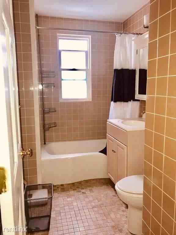 19 Banks St - Photo 3 of 6