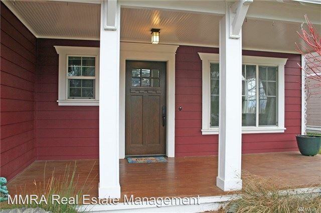 6180 Lincoln Dr - Photo 2 of 17