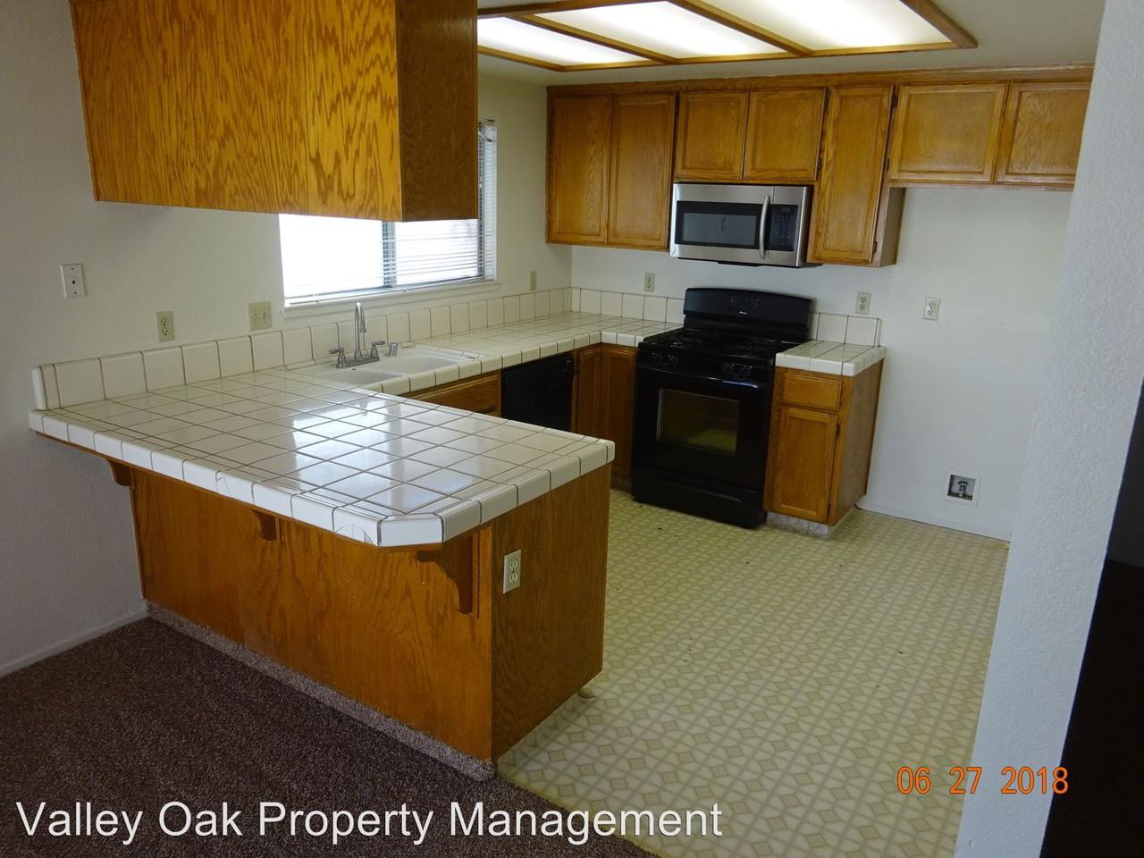 1720 Charlottesville Ln - Photo 2 of 3