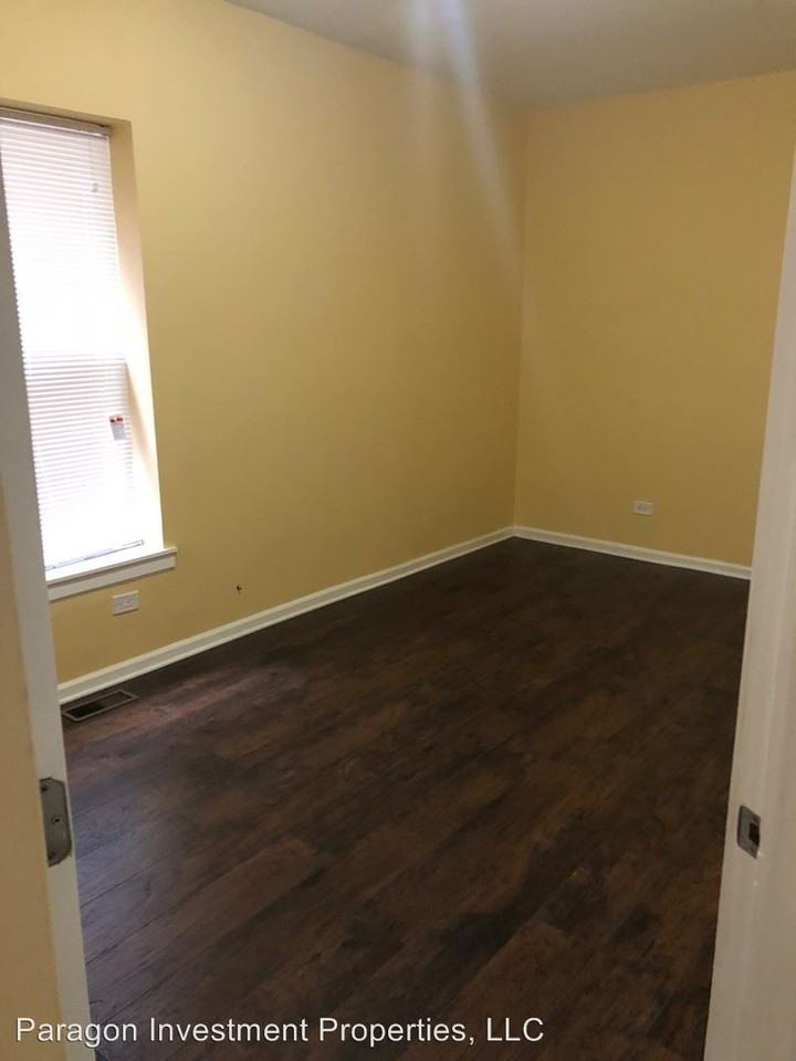 6322 S. Honore St - Photo 2 of 8