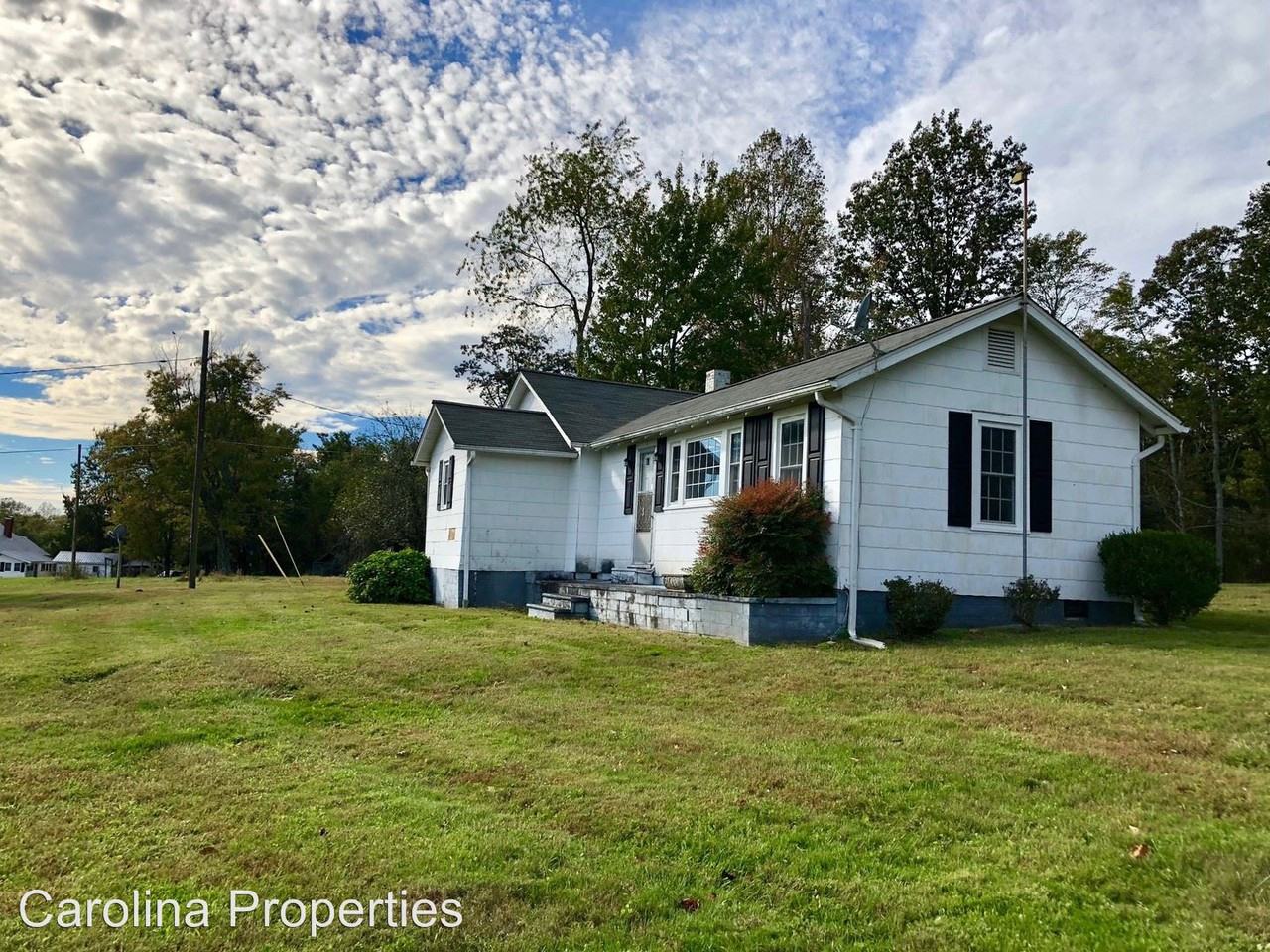2976 Rock Creek Rd - Photo 2 of 28