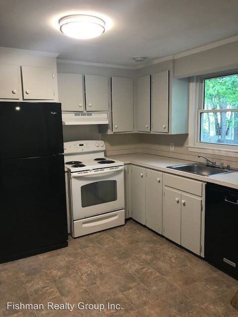 474 Ludlow St - Photo 3 of 7