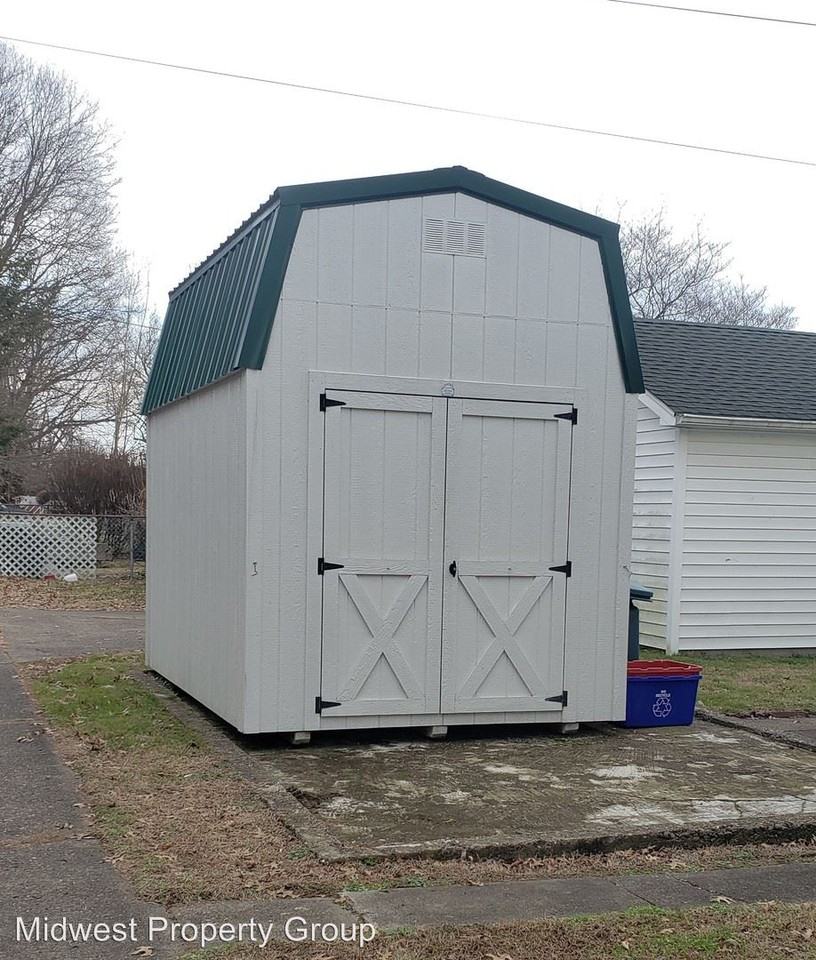 74 Cedar St - Photo 2 of 6