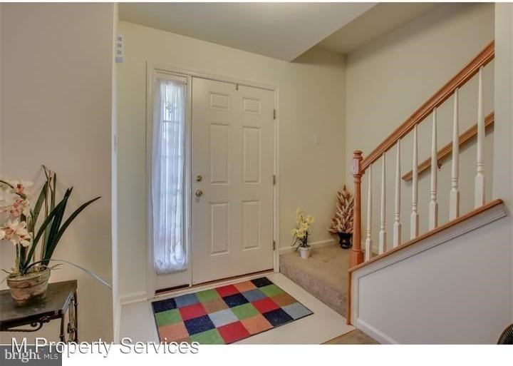 407 Hosta Ct - Photo 3 of 7