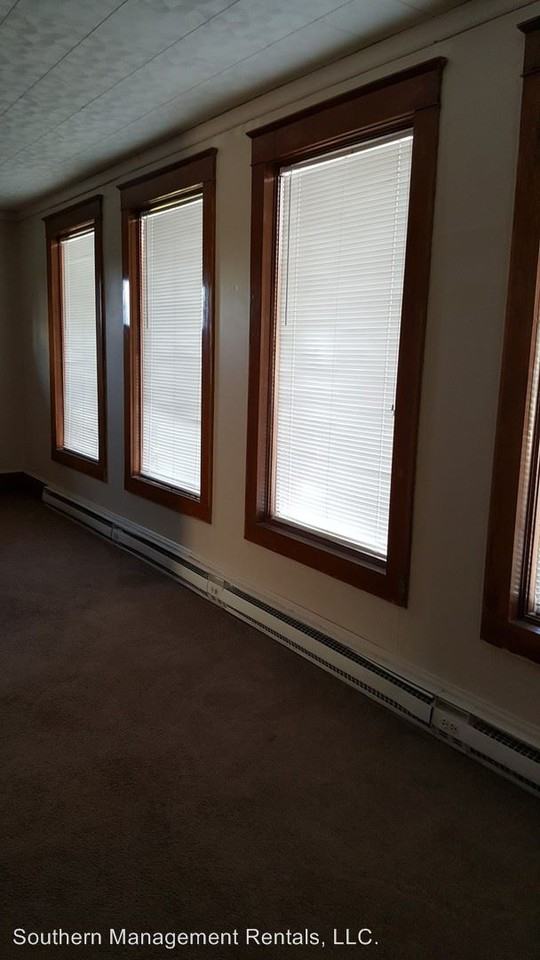 1201 S Queen St #2nd Floor - Photo 3 of 5