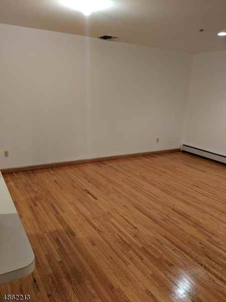 119 River Rd #123 - Photo 3 of 14