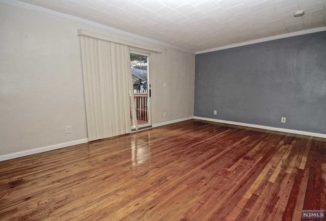 97 Echo Pl - Photo 2 of 11