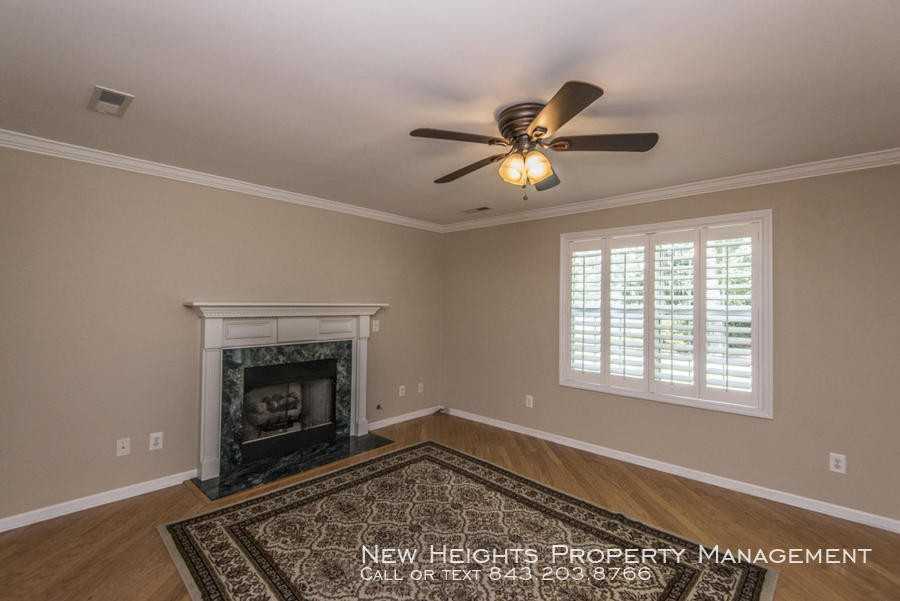 120 Jillian Cir - Photo 2 of 26