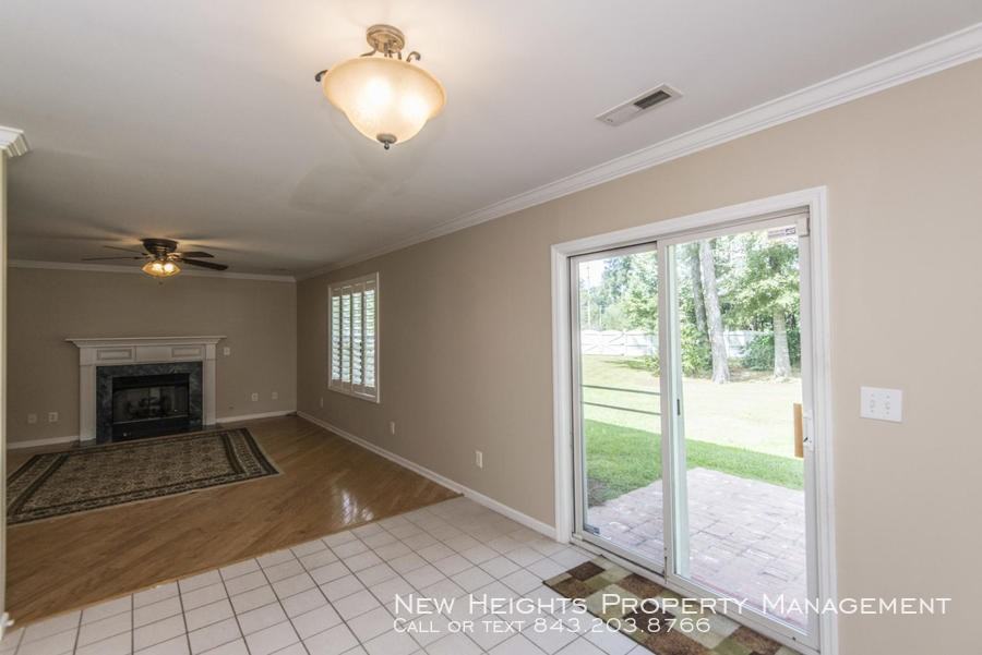 120 Jillian Cir - Photo 3 of 26