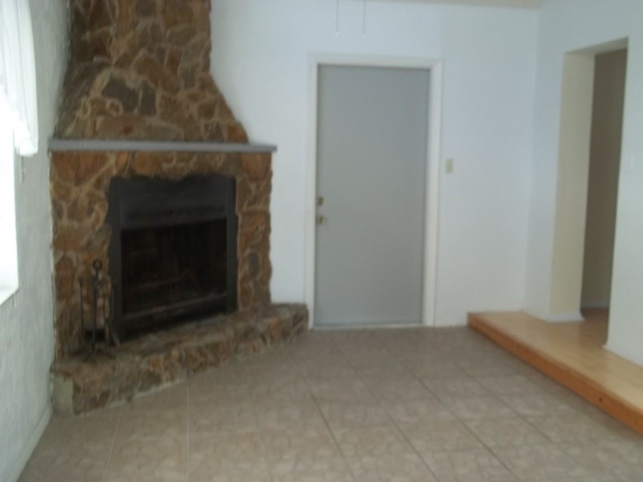 8441 Weeping Willow St - Photo 3 of 8