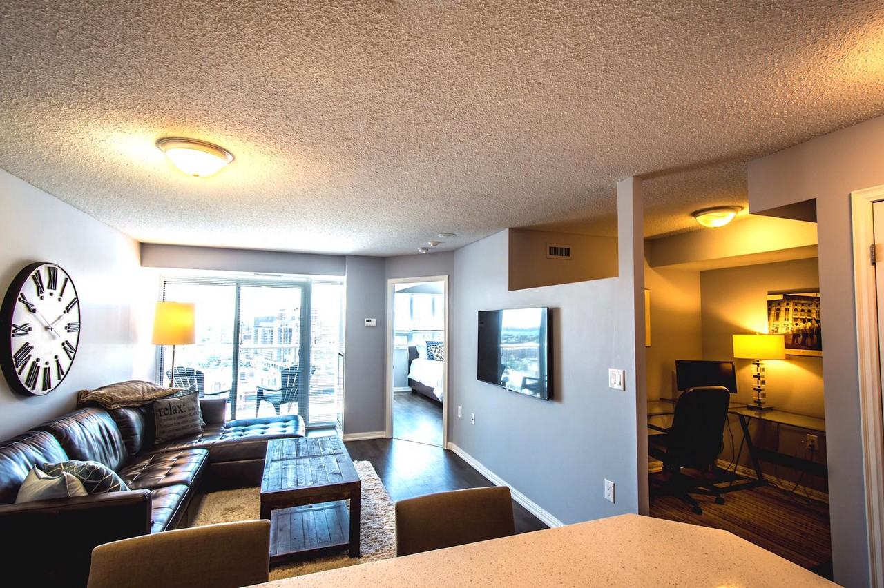125 Western Battery Road #1914