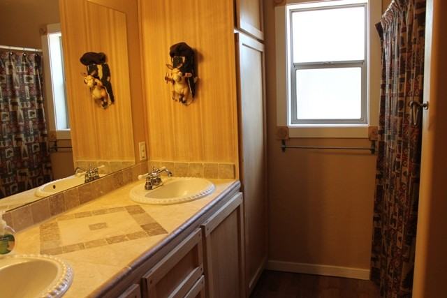 2540 Timber Ridge Ln - Photo 2 of 11