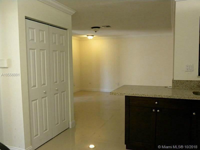 6921 Southwest 104th Court - Photo 3 of 9