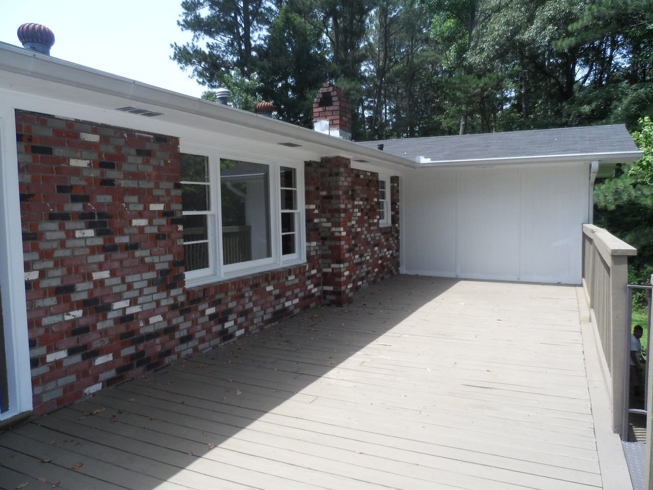 2507 Bethelview Rd - Photo 3 of 18