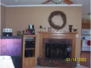 7608 Redwood Ln - Photo 2 of 8