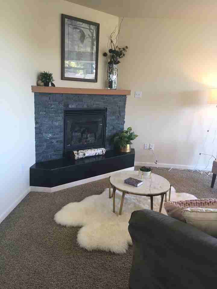 1655 3rd St - Photo 2 of 21