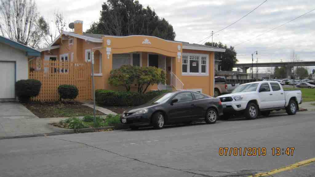 559 Parrott St #559 - Photo 3 of 14