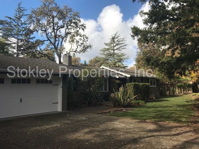 1515 Homestead Ave - Photo 2 of 18