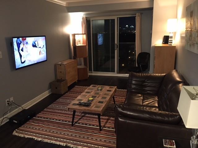 Yonge St & Avondale Ave