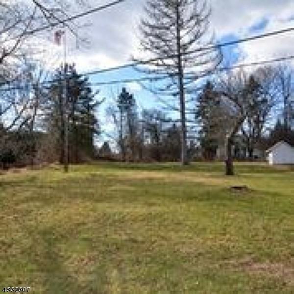 870 Old York Rd - Photo 3 of 18