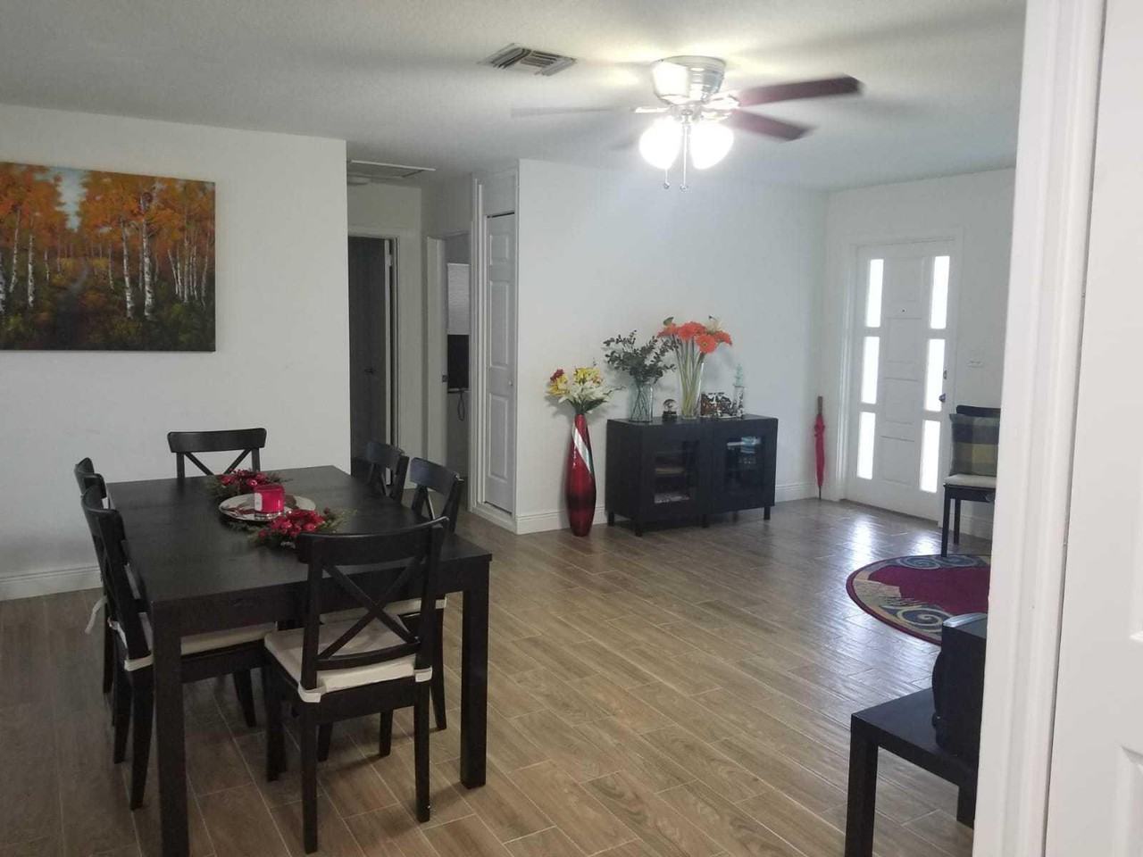 913 Wright Dr - Photo 2 of 27