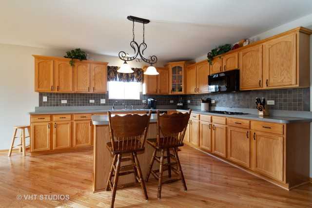 509 Lynnann Ct - Photo 3 of 21