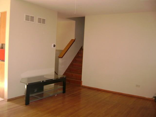 15214 Lawndale Ave - Photo 2 of 10