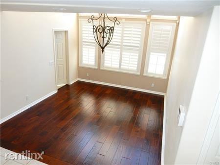 5 Mulberry Ln - Photo 2 of 16