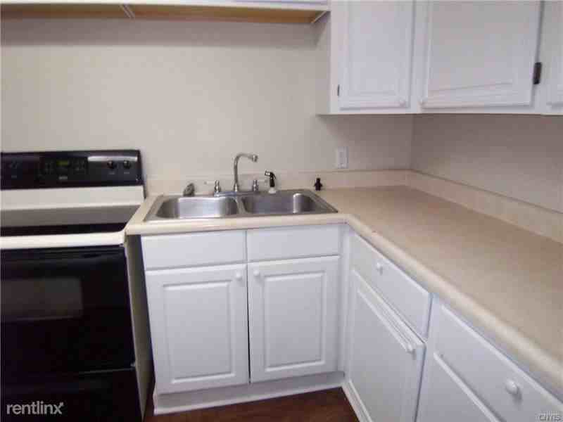 1 E 2nd St - Photo 2 of 7