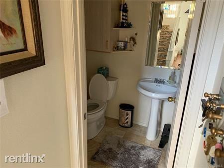 621 Via Presa - Photo 2 of 8