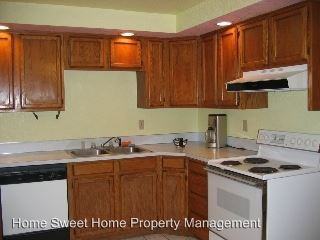 1035 Saunders Court - Photo 2 of 14