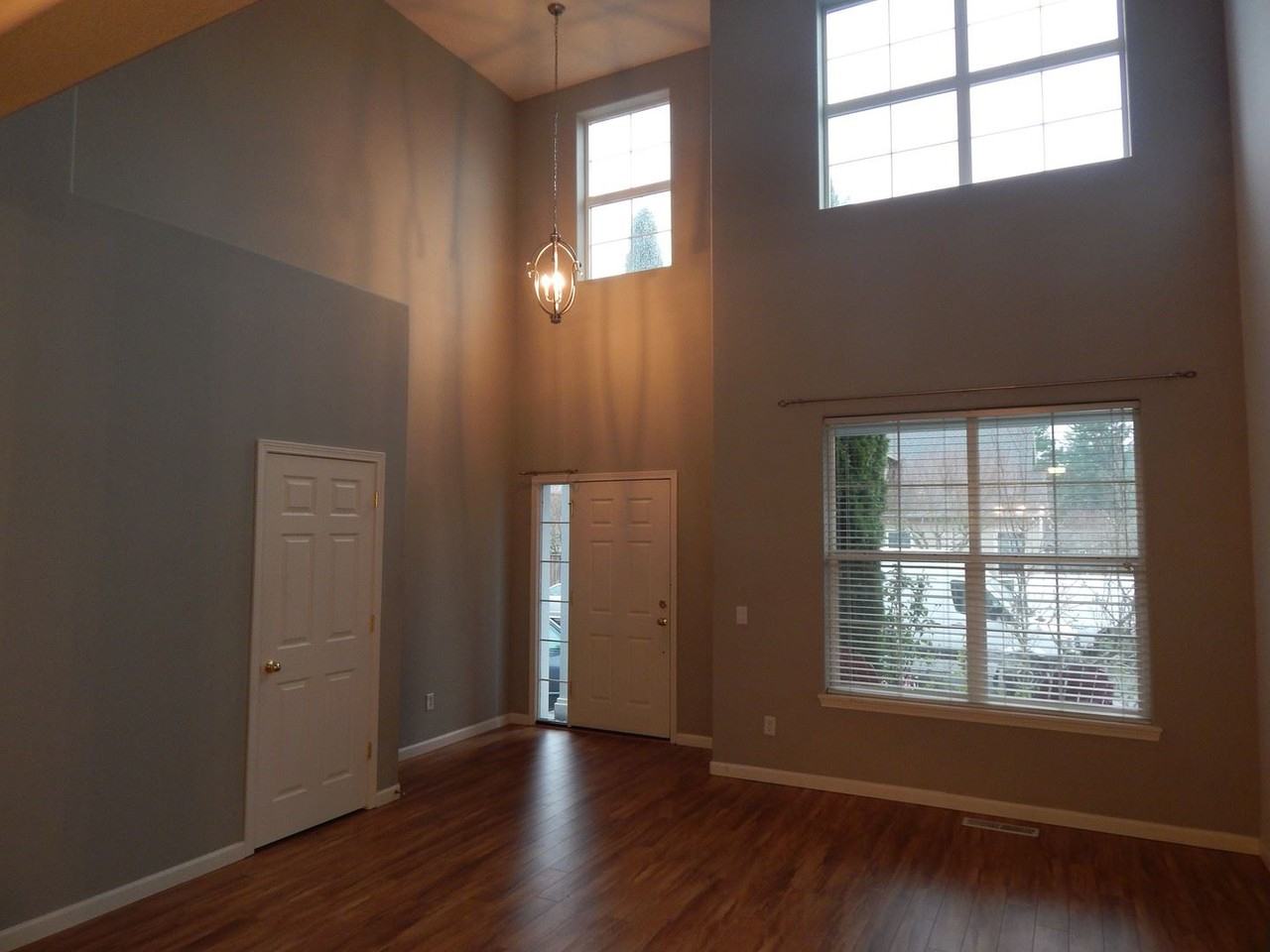 5587 SW Sequoia Dr - Photo 2 of 17