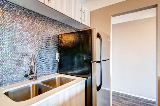 Liv on Steele - Photo 4 of 56