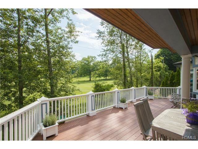 44 Allendale Dr - Photo 3 of 30