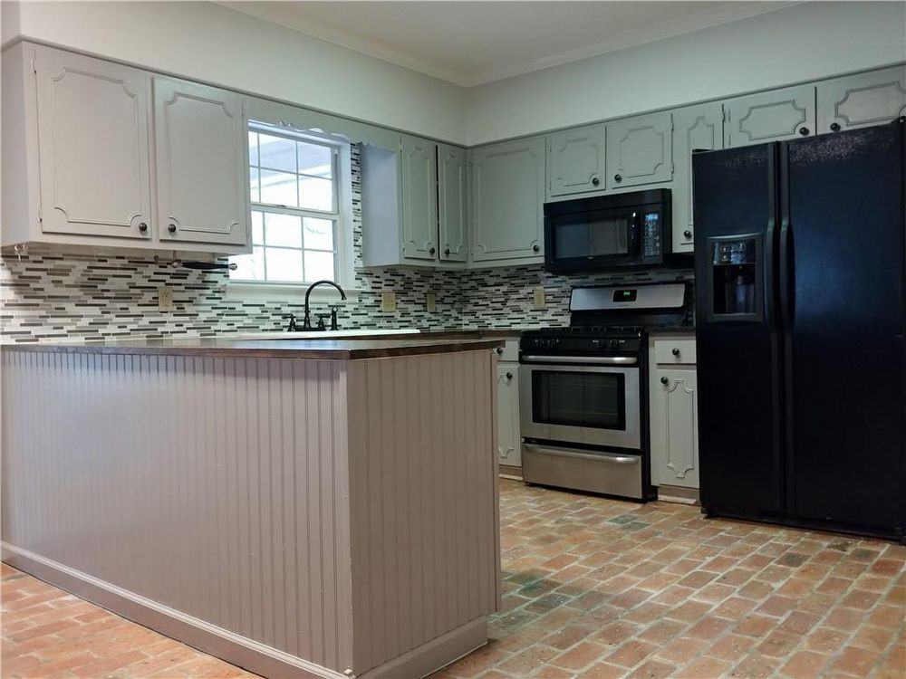 5629 Rio Vista Dr - Photo 3 of 6