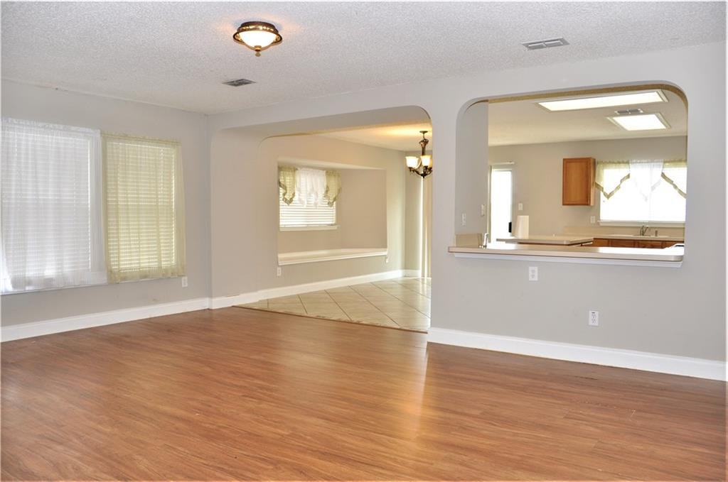 7220 Lighthouse Rd - Photo 2 of 12