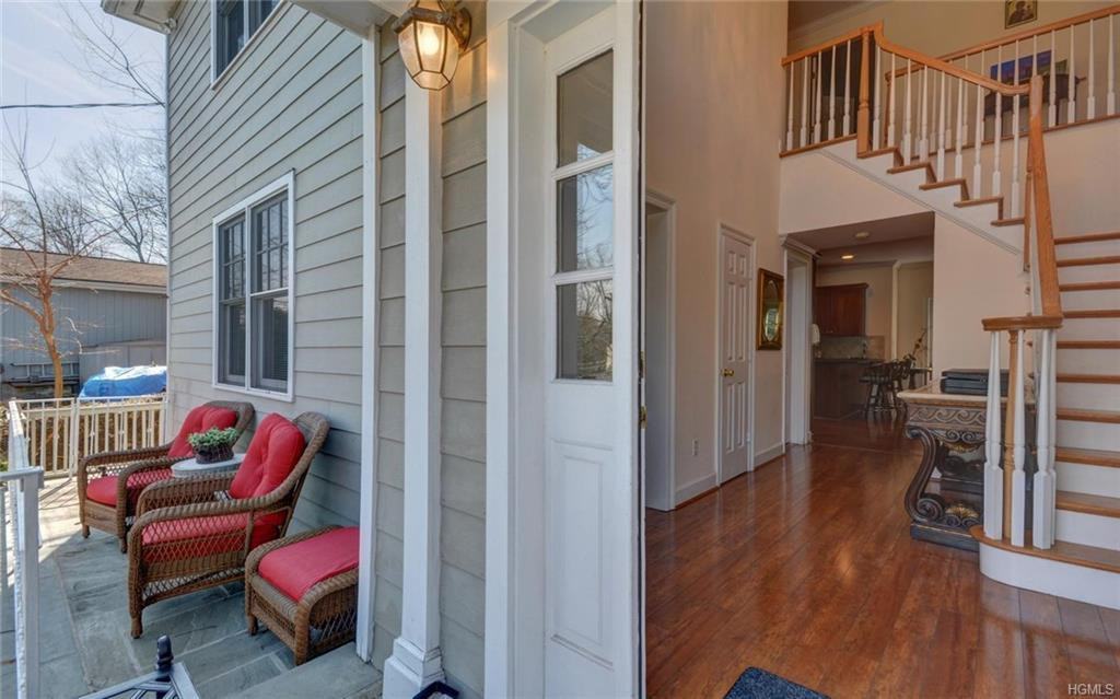 637 Scarsdale Rd - Photo 3 of 24