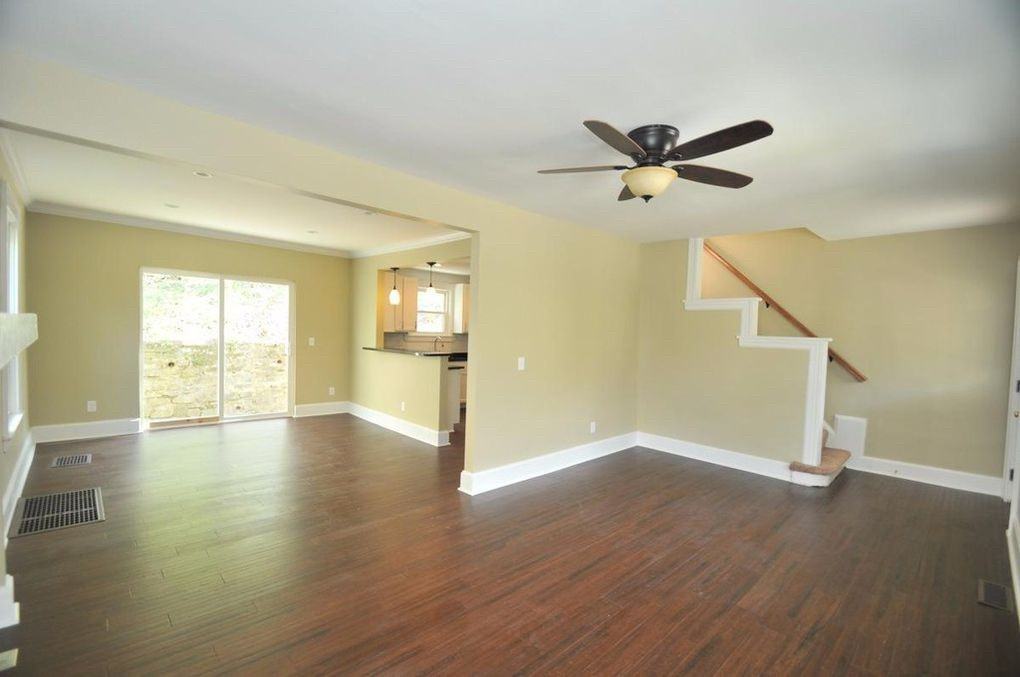 808 Delta Ave - Photo 2 of 19