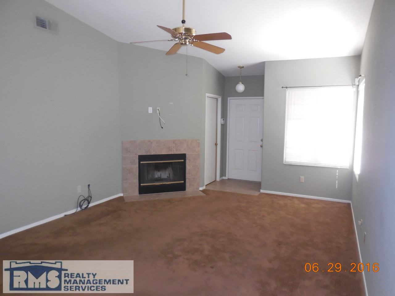 9511 Salinger Street - Photo 3 of 8