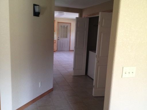 227 Ohio St - Photo 3 of 12