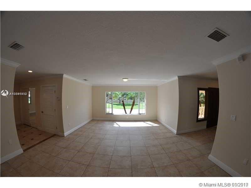 11905 Southwest 49th Street - Photo 2 of 14