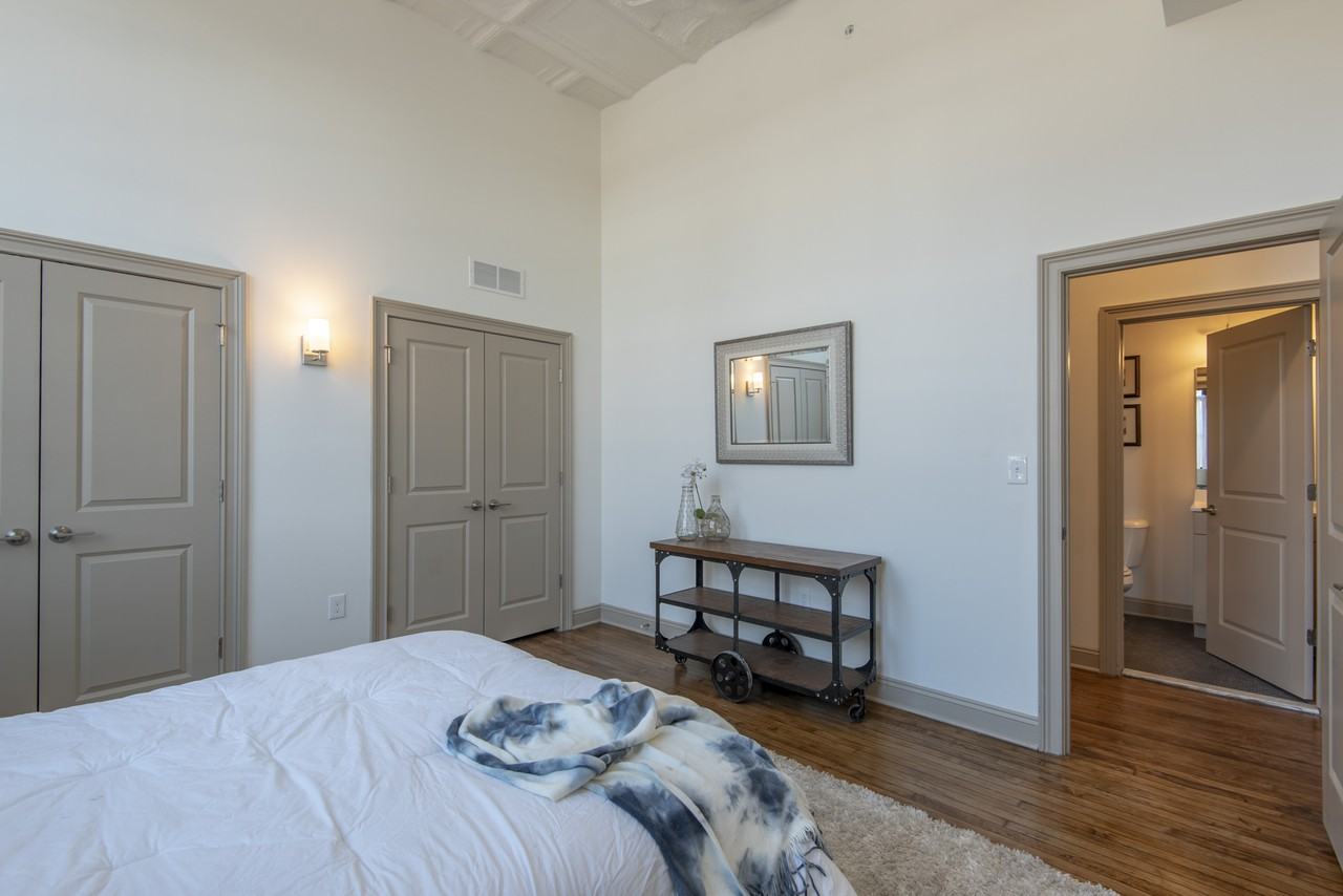 Abigail Vare - Photo 3 of 44