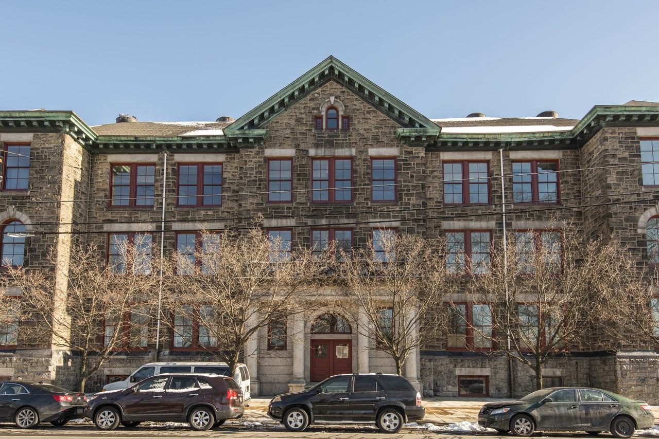 Abigail Vare Apartments For Rent 1619 East Moyamensing Avenue Philadelphia Pa 19148 Zumper