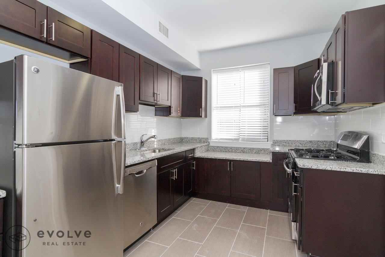 7700 North Marshfield Avenue