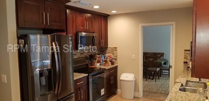 2679 Cypress Bend Dr - Photo 2 of 15