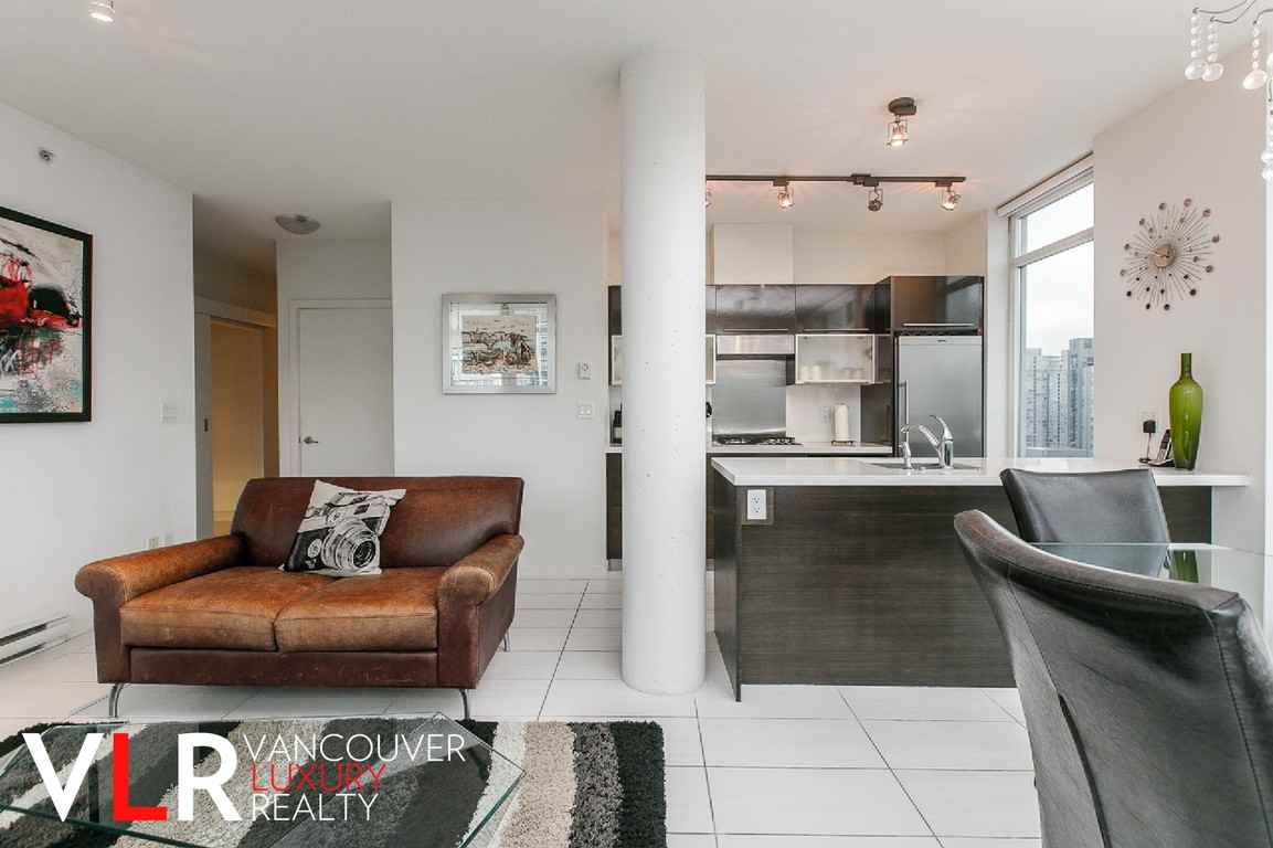 1252 Hornby Street (# 3909) - Photo 2 of 23