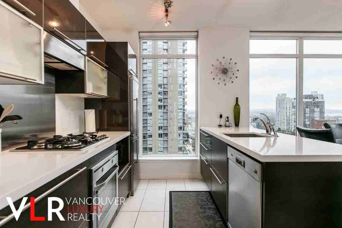 1252 Hornby Street (# 3909) - Photo 3 of 23