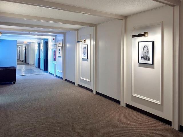 1010 Lake Street Northeast - Photo 6 of 11